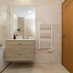 Elegant Sesimbra Escape -terrace Bbq- Near Arrabida Apartment *