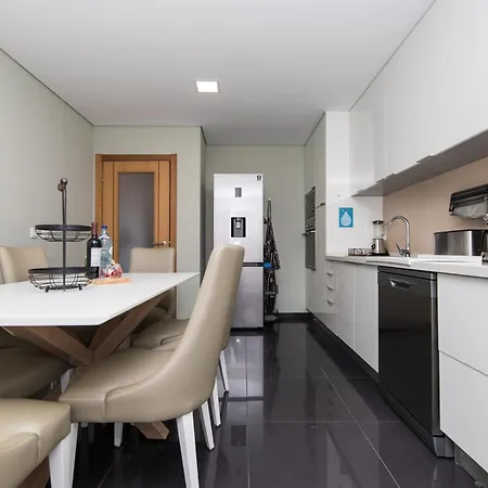 Daire Elegant Sesimbra Escape -terrace Bbq- Near Arrabida *