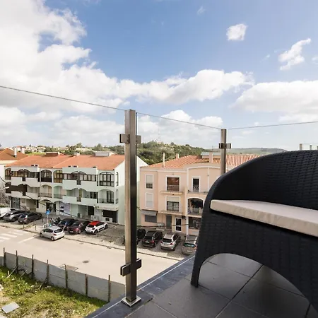 Sesimbra Near The Beaches- T2 For 6 With Bbq Santana (Lisbon)