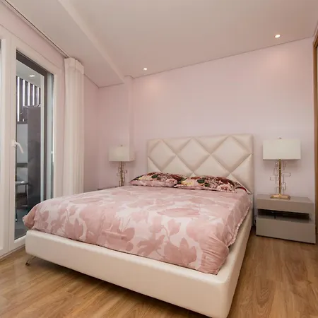 Elegant Sesimbra Escape -terrace Bbq- Near Arrabida Daire