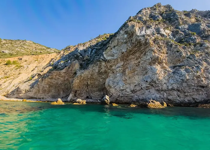 Elegant Sesimbra Escape -Terrace Bbq- Near Arrabida דירה